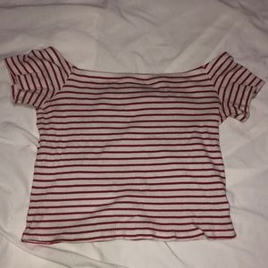 Off the shoulder H&M DIVIDED shirt